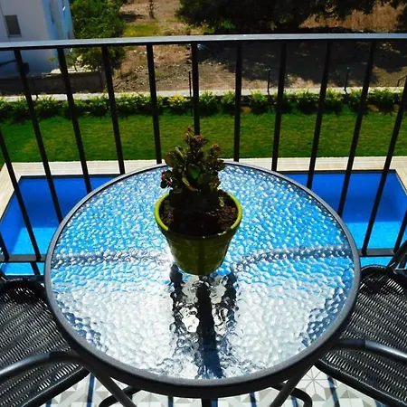 With Private Pool & Garden 빌라